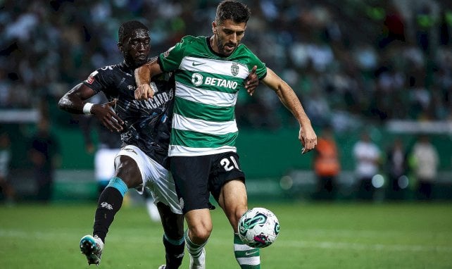 Frimpong im Zweikampf gegen Sporting