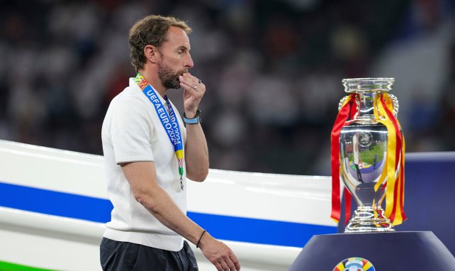 Gareth Southgate und der EM-Pokal