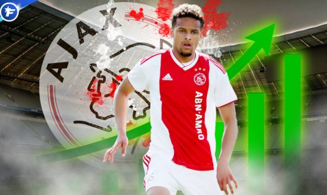 Liam van Gelderen spielt für die zweite Mannschaft von Ajax