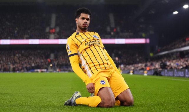 Georginio Rutter im Trikot von Brighton & Hove Albion