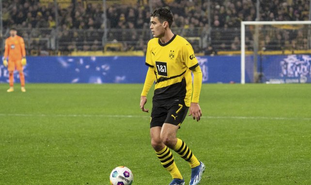 Giovanni Reyna BV Borussia 09 Dortmund 2324