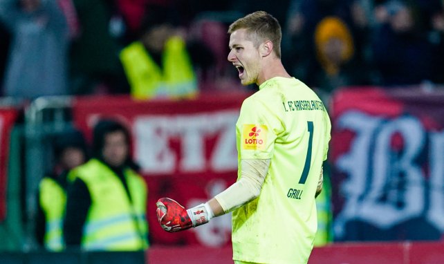 Fix: Bayer holt Lautern-Juwel Grill