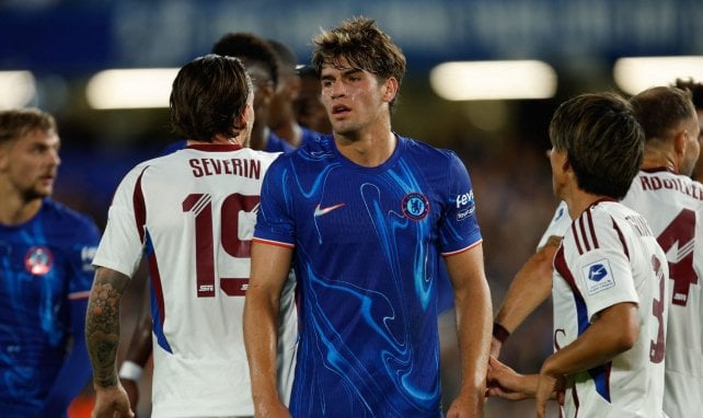 Marc Guiu im Einsatz für den FC Chelsea