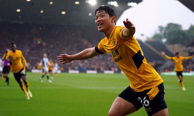 Hee-chan Hwang bejubelt einen Treffer für die Wolverhampton Wanderers