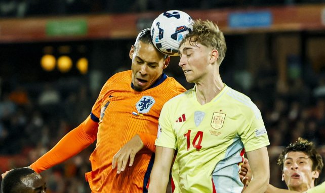 Huijsen hat Schmerzen gegen van Dijk