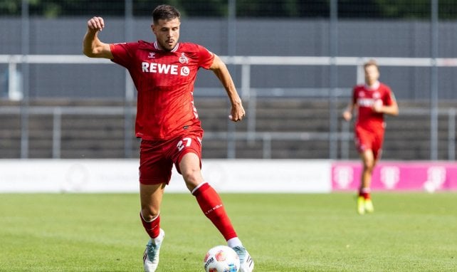 Imad Rondic mit dem Ball