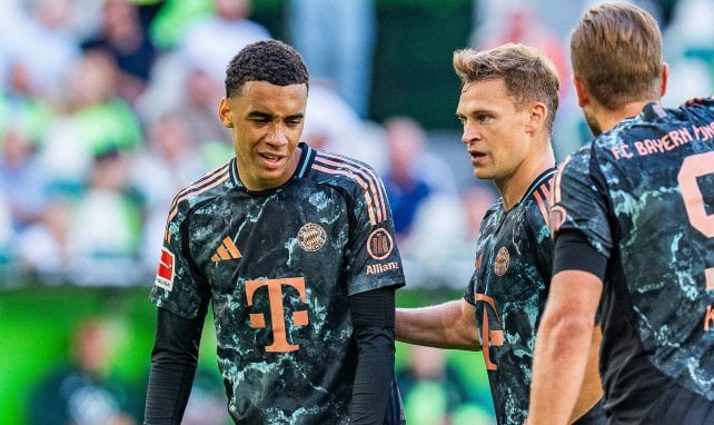 Jamal Musiala mit Joshua Kimmich