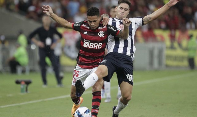 João Gomes im Einsatz für Flamengo