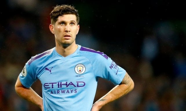John Stones von Manchester City wirkt genervt.