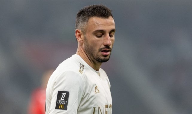 Jonathan Clauss spielt Fußball