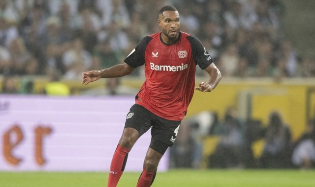 Jonathan Tah verteidigt resolut