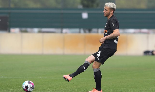 Jordan Beyer im Gladbacher Mannschaftstraining