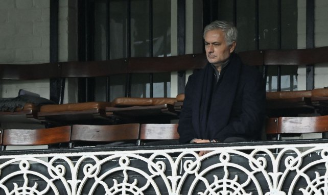 José Mourinho alleine gelassen