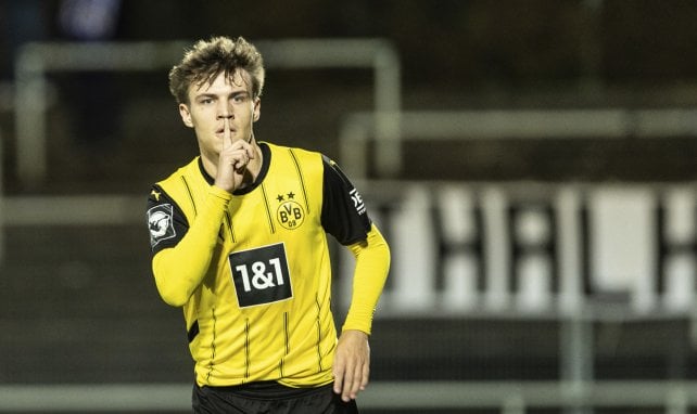 Julian Hettwer läuft gegenwärtig für die Zweitvertretung von Borussia Dortmund auf.