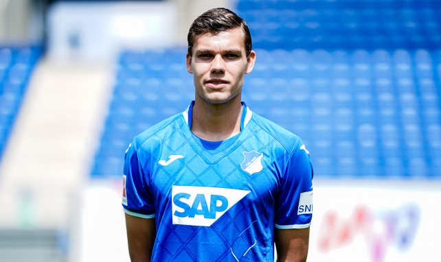 Die TSG Hoffenheim hat Justin Hoogma verliehen