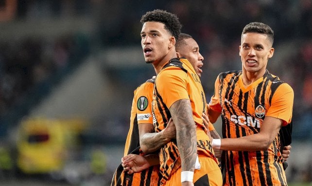 35 Millionen: Transfer-Duell um Elias