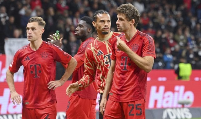 Joshua Kimmich (l.), Alphonso Davies (2.v.l.), Leroy Sané (2.v.r.) und Thomas Müller (r.)