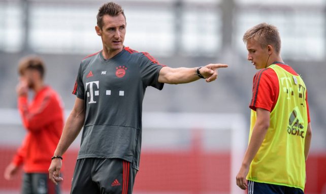 Wird Miroslav Klose Assistent von Hansi Flick?