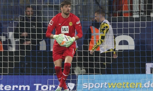 Gregor Kobel im Trikot von Borussia Dortmund