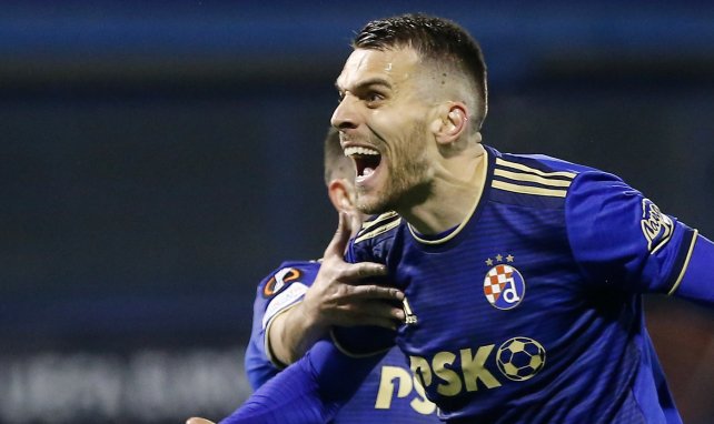 Komnen Andric bejubelt ein Tor für Dinamo Zagreb