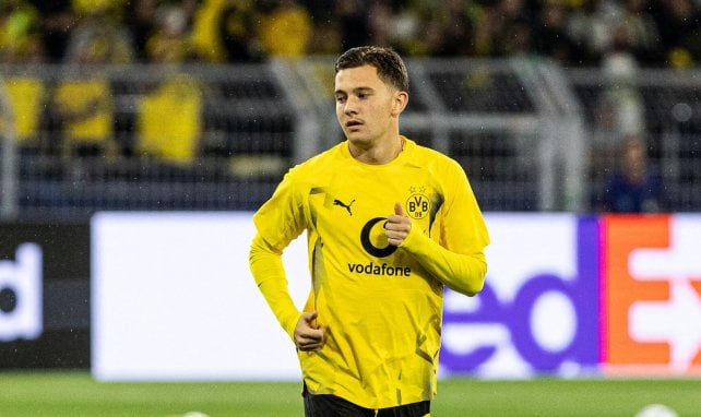 BVB-Schock: Karetsas mit der Trage vom Platz
