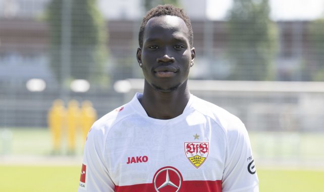 Alou Kuol im Trikot des VfB Stuttgart