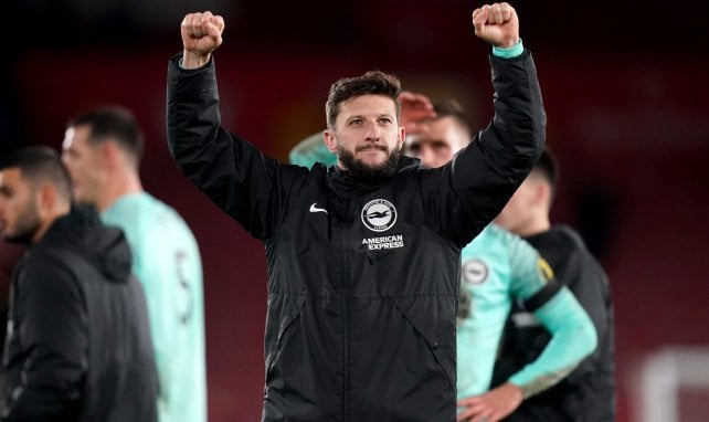 Adam Lallana im Outfit von Brighton