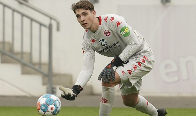 Lasse Rieß hütet das Tor der U23 von Mainz 05