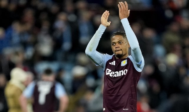 Leon Bailey lässt sich feiern