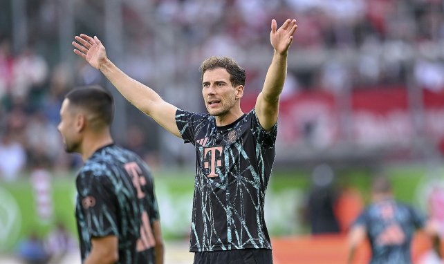 Leon Goretzka macht sich warm