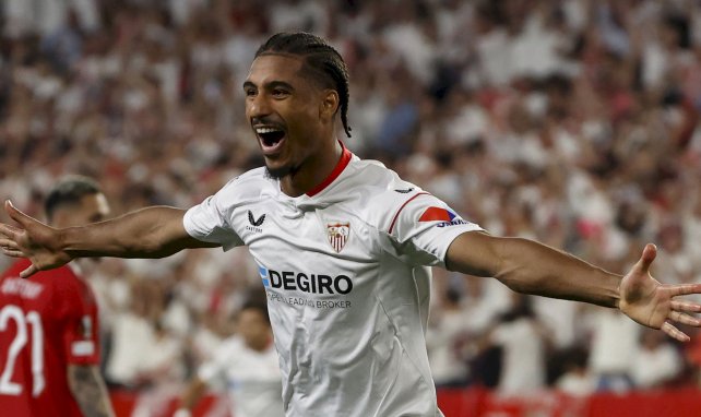 Sevilla tätigt ersten Sommer-Transfer