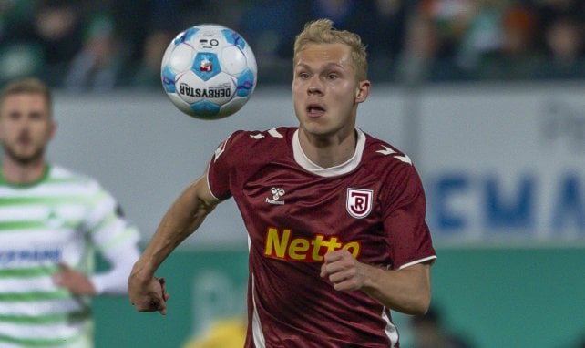 Louis Breunig hat den Ball im Blick
