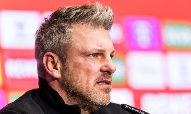 Köln: Kwasniok skeptisch bei van den Berg