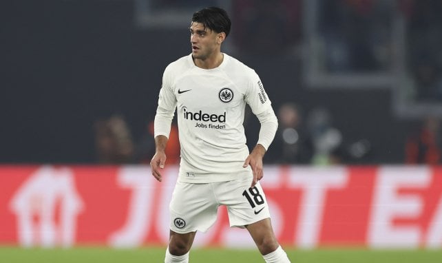 Eintracht sortiert sechs Spieler aus
