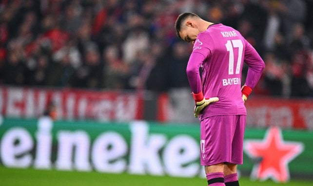 Matej Kovar im Trikot von Bayer Leverkusen