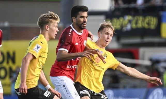 Matias Siltanen (l.) blickt fokussiert