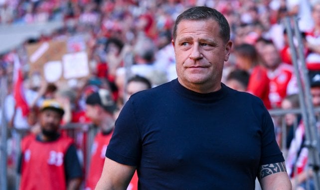 Max Eberl in der Allianz Arena des FC Bayern