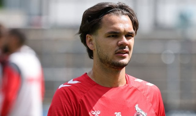 Max Finkgräfe im Training des 1. FC Köln