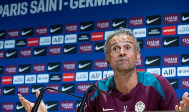 Luis Enrique auf einer PK