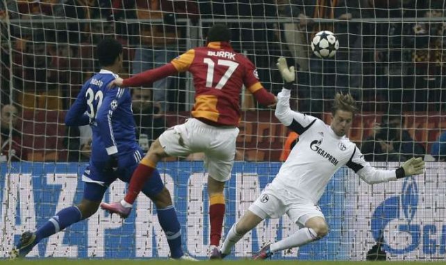 Führend: Burak Yilmaz erzielte gegen Schalke 04 seinen siebten Treffer