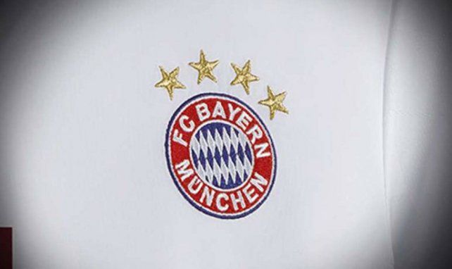 Veroffentlicht Das Neue Trikot Des Fc Bayern Fur Die Champions League