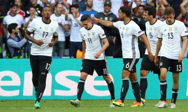 Deutschland spaziert ins Viertelfinale