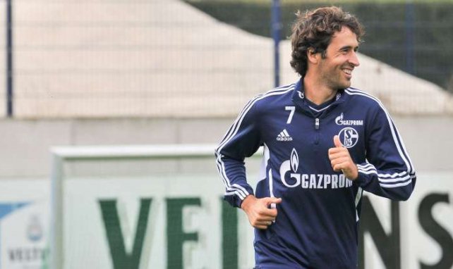 Die Schalke-Fans hoffen auf Raúls Unterschrift
