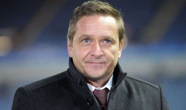 Horst Heldt fahndet nach neuen Spielern für Schalke 04