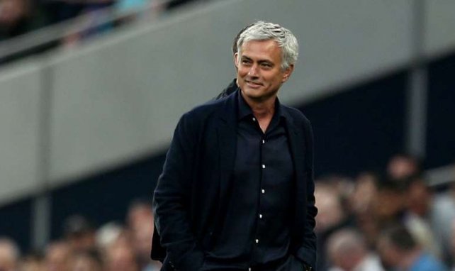 José Mourinho feiert sein Debüt als Tottenham-Coach