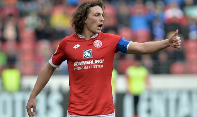 Julian Baumgartlinger hat bei Bayer Leverkusen unterschrieben