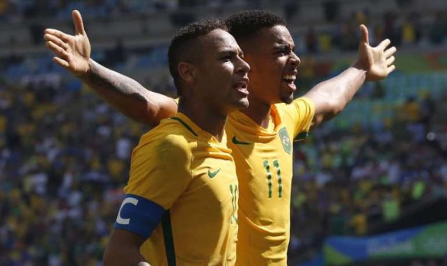 Neymar hörte sich im Sommer einige Angebote an