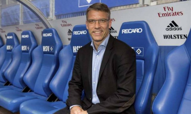 Peter Knäbel hält Ausschau nach Außenbahnspielern