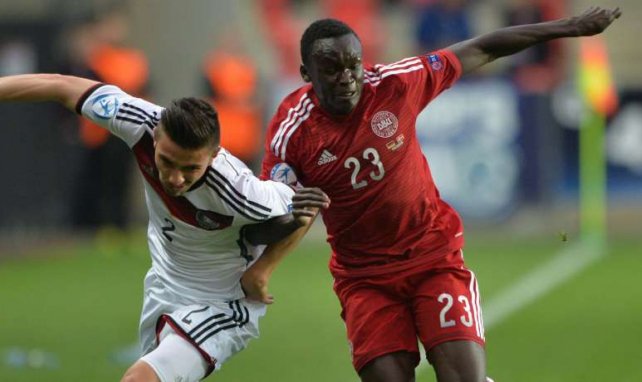 BV Borussia 09 Dortmund Pione Sisto Ifolo Emirmija