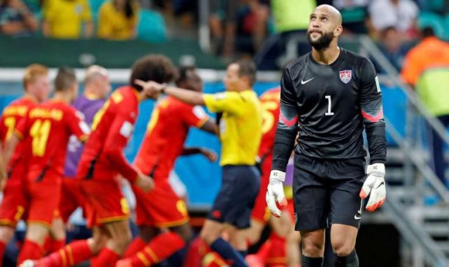 Tim Howard ha culminado un partido brillante